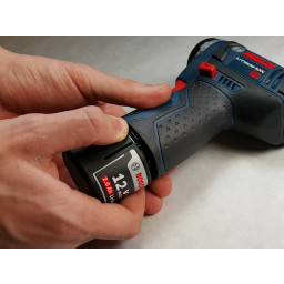 Замена батареи Bosch PS21